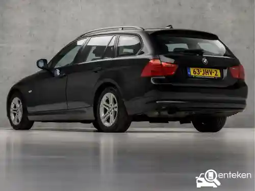 BMW 318i Touring 2009