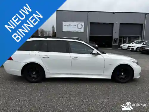 BMW 523i Touring 2010