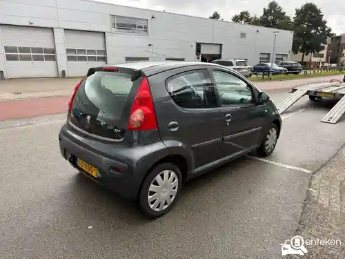 Peugeot 107 1.0 70 2010
