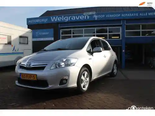 Toyota Auris 1.8 Hybrid 2011