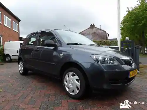 Mazda 2 1.25 2006