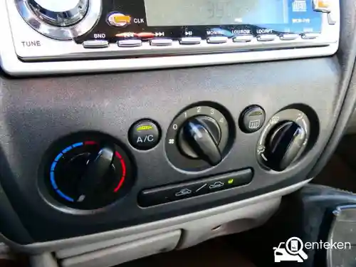Mazda 323F 1.6 2001