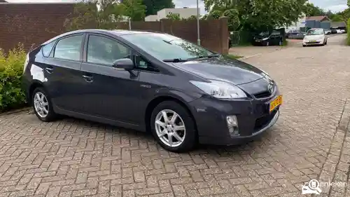 Toyota Prius 1.8 Hybrid 2010