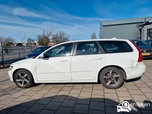 Volvo V50 D2 2011