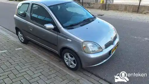 Toyota Yaris 1.3 2004