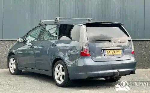 Mitsubishi Grandis 2.4 2006