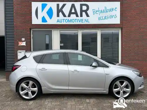 Opel Astra 1.4 Turbo 2012