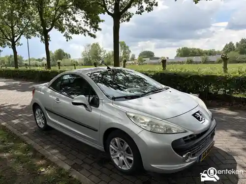 Peugeot 207 CC 120 2007