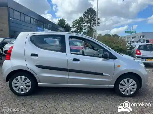 Suzuki Alto 1.0 2013