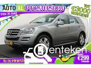 Mercedes-Benz ML 300 CDI BlueEFFICIENCY 2011
