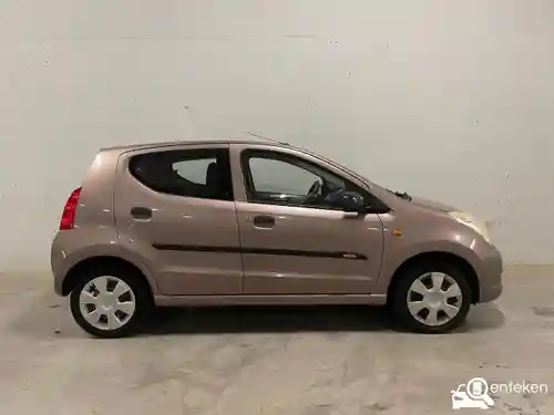 Suzuki Alto 1.0 2011