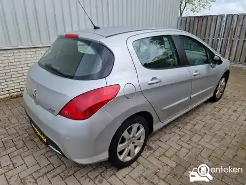 Peugeot 308 120 VTi 2011