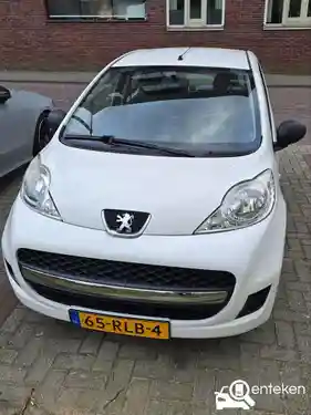 Peugeot 107 1.0 70 2011