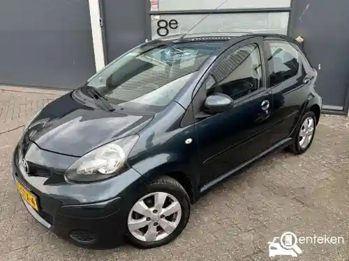 Toyota Aygo 1.0 2011