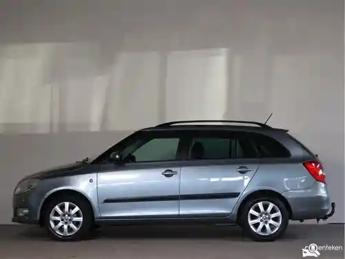 Skoda Fabia 1.2 TSI 2012