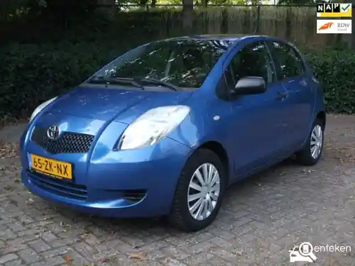 Toyota Yaris 1.3 2008