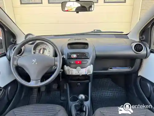 Peugeot 107 1.0 68 2013