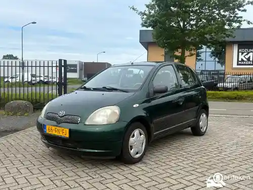 Toyota Yaris 1.3 2000