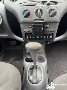 Toyota Yaris 1.3 2002