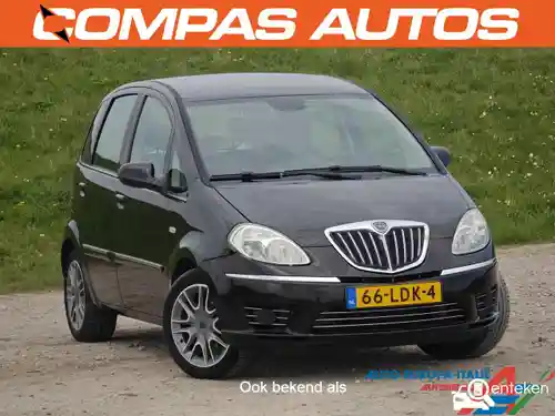 Lancia Musa 1.4 16v p 2010