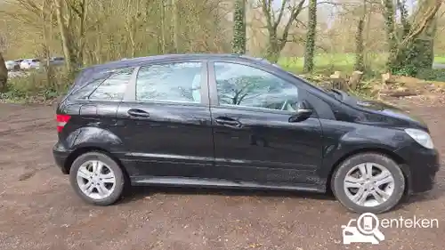 Mercedes-Benz B 200 2010