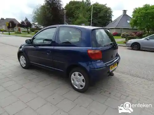 Toyota Yaris 1.3 2004