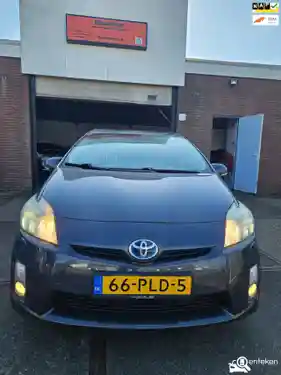 Toyota Prius 1.8 Hybrid 2011