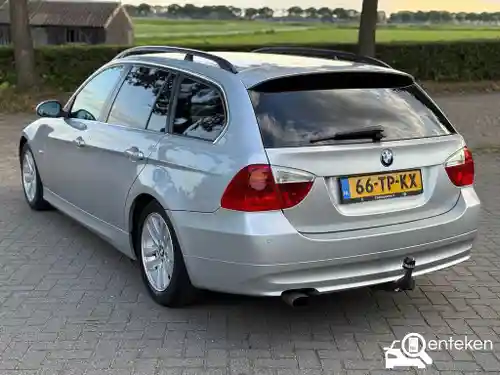 BMW 318i Touring 2006