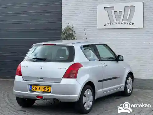 Suzuki Swift 1300 2007