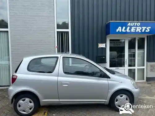 Toyota Yaris 1.3 2000