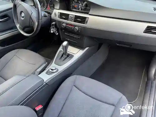 BMW 320i Touring 2008