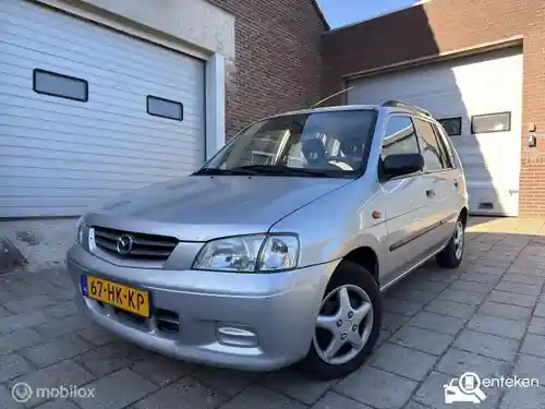 Mazda Demio 1.5 2001