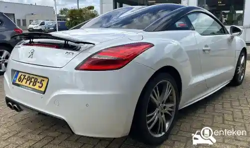 Peugeot RCZ 155 THP 2011