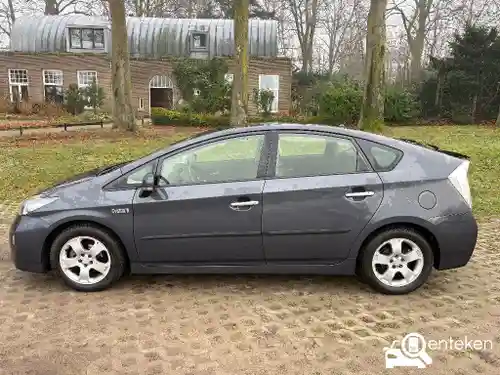 Toyota Prius 1.8 Plug-In Hybrid 2012