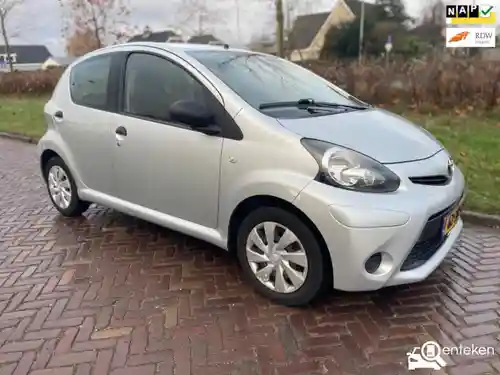 Toyota Aygo 1.0 2013
