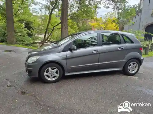 Mercedes-Benz B 180 2009