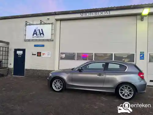 BMW 118i 2010