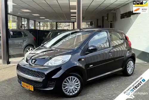 Peugeot 107 1.0 70 2010