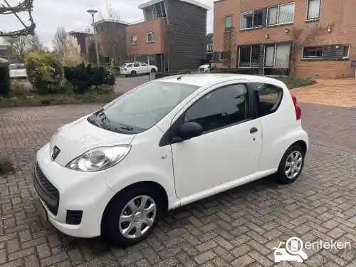 Peugeot 107 1.0 70 2011
