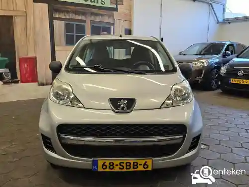Peugeot 107 1.0 70 2011