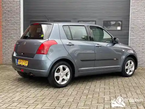 Suzuki Swift 1300 2006