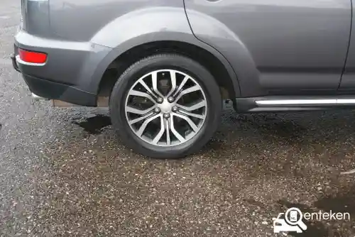 Mitsubishi Outlander 2.0 2012