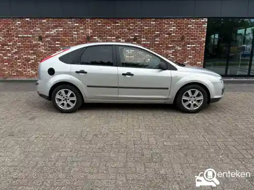 Ford Focus 1.6 2005