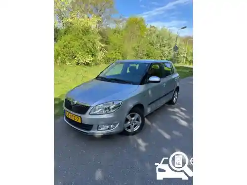 Skoda Fabia 1.2 TSI 2012