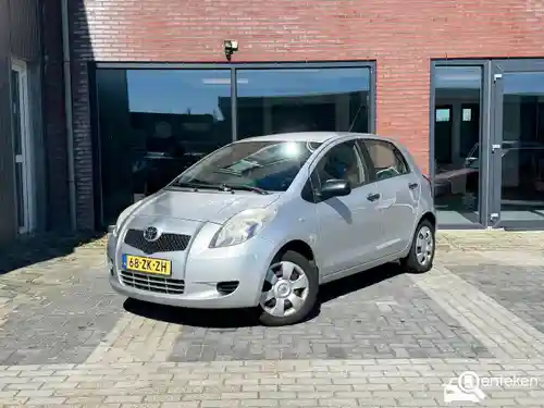 Toyota Yaris 1.0 2008
