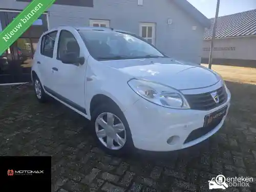 Dacia Sandero 1.2 16V 75 2013