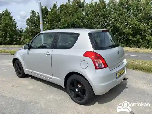 Suzuki Swift 1300 2008