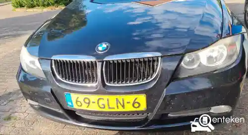 BMW 318i Touring 2006