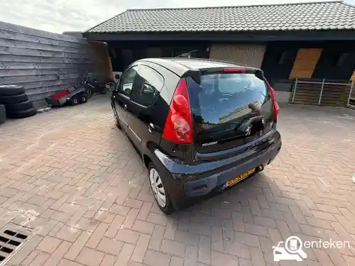Peugeot 107 1.0 70 2009