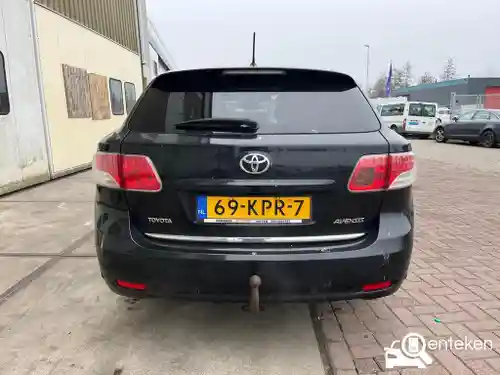 Toyota Avensis 2.0 2010